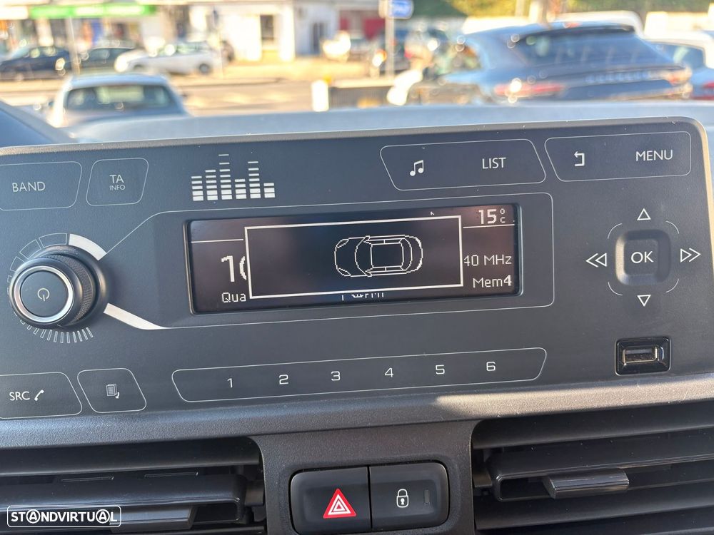 Peugeot Partner 1.5 BlueHDi Pro Standard - 25