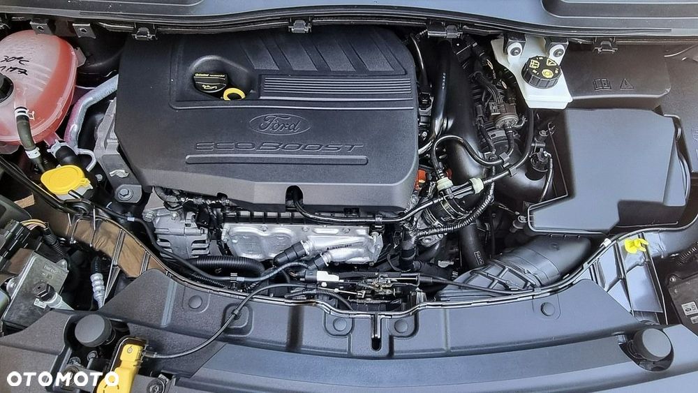 Ford Kuga - 11