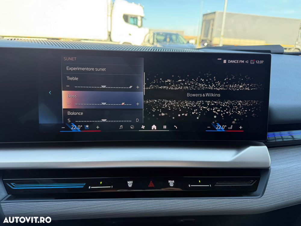 BMW Seria 5 520d xDrive AT MHEV - 14