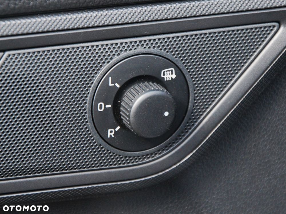 Skoda Fabia - 32