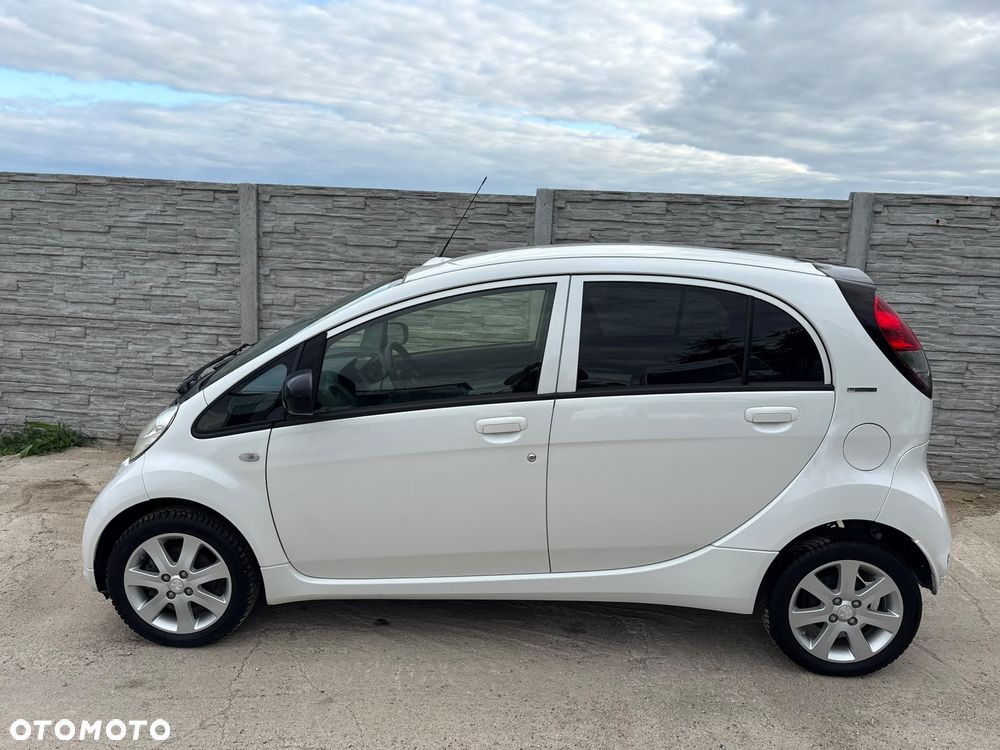 Peugeot iOn Active - 26