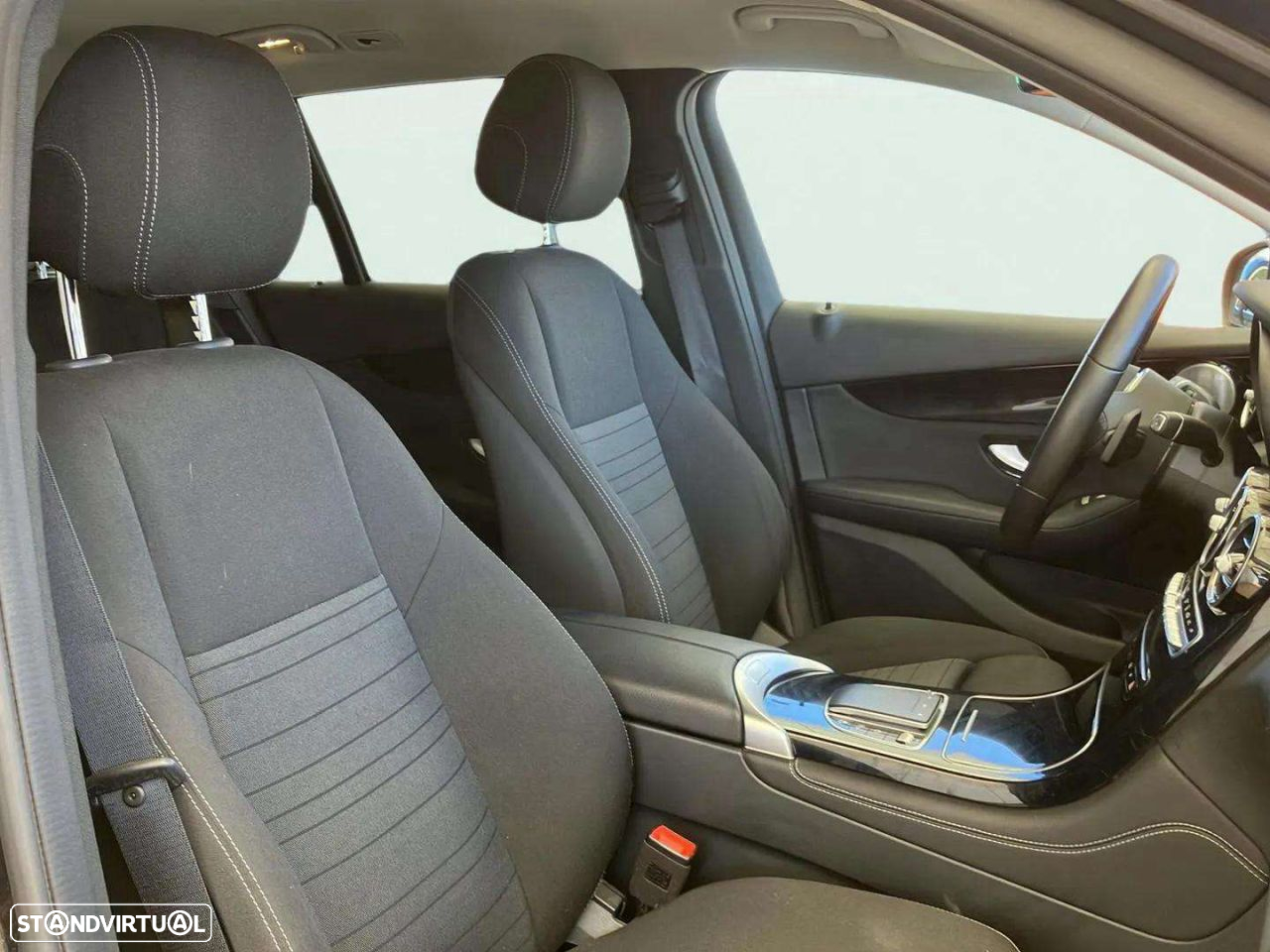 Mercedes-Benz GLC 300 de 4Matic - 14