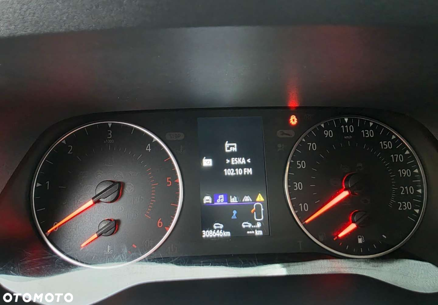 Renault Trafic - 12