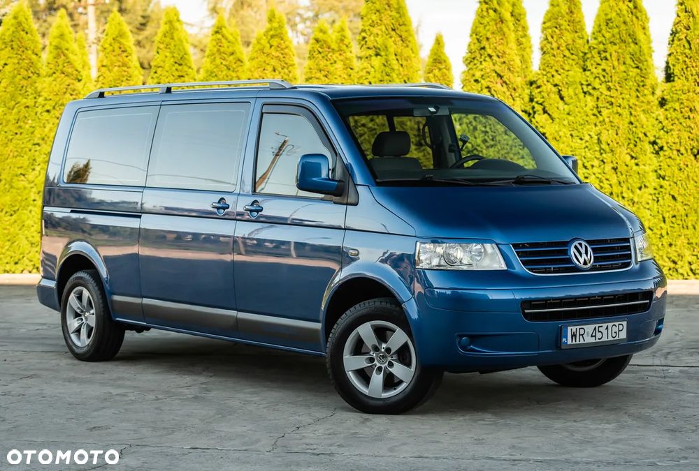 Volkswagen Caravelle - 2