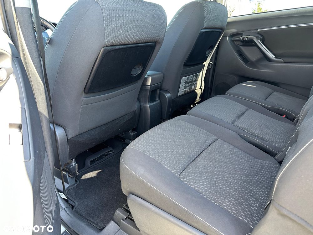 Toyota Verso 2.0 D-4D Edition - 15