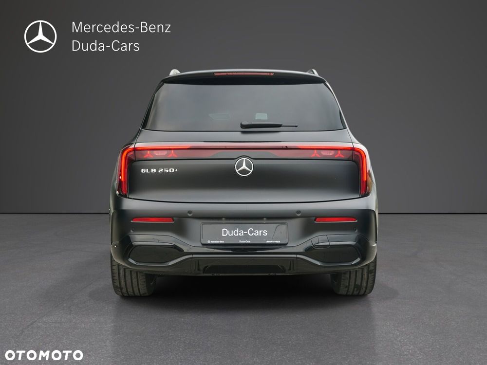 Mercedes-Benz Glb 2026 photo 5