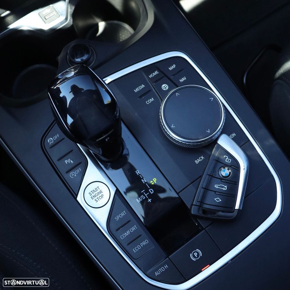 BMW 116 d Aut. Sport Line - 22