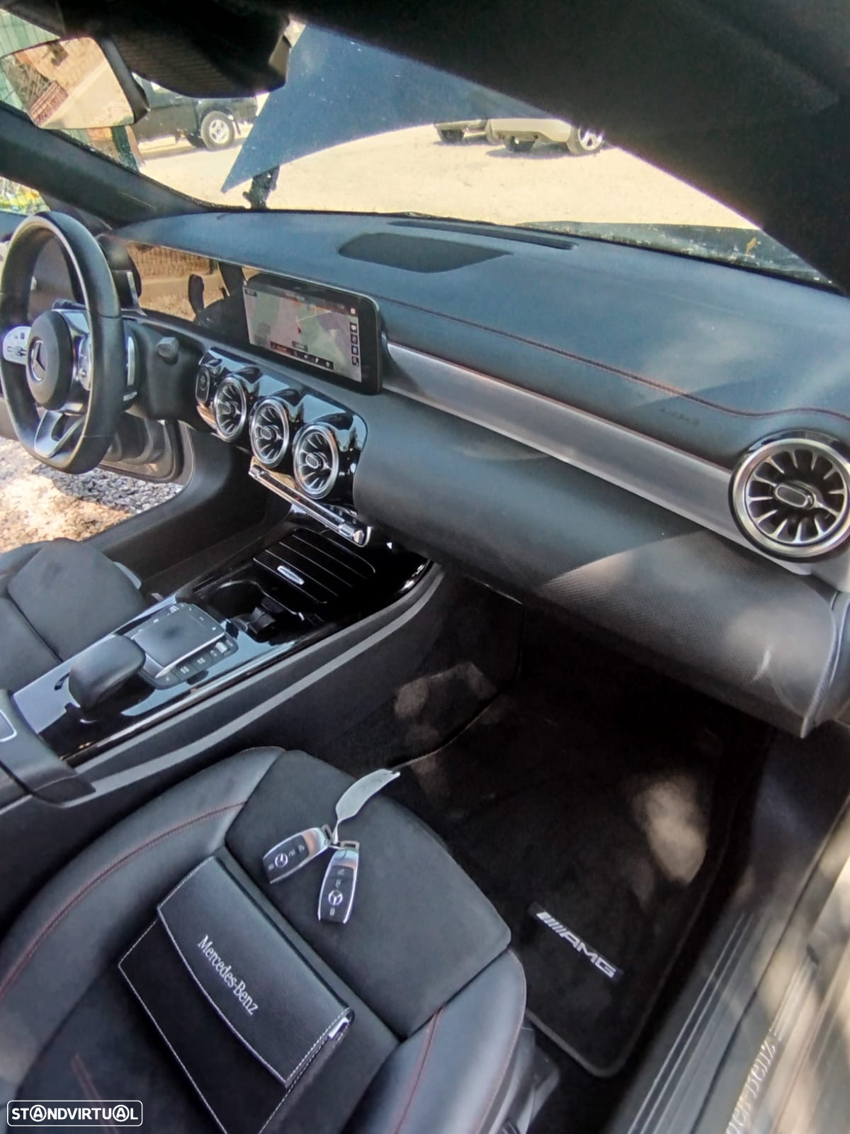 Mercedes-Benz CLA 250 e Shooting Brake AMG Line - 34