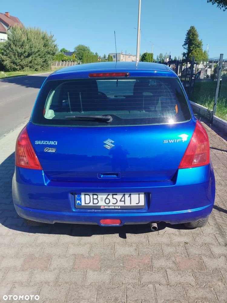 Suzuki Swift - 2