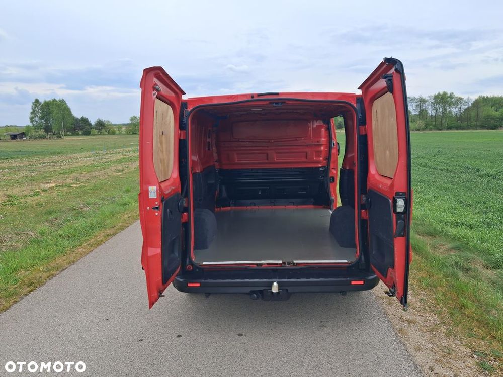 Renault Trafic - 23