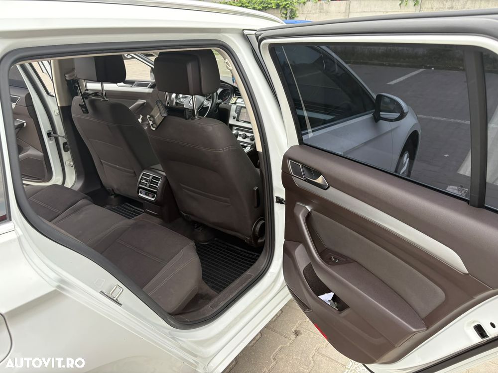 Volkswagen Passat 2.0 TDI DSG Comfortline - 5