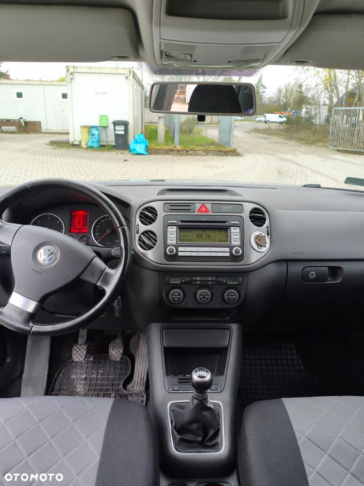 Volkswagen Tiguan 2.0 TDI DPF 4Motion Trend & Fun - 8