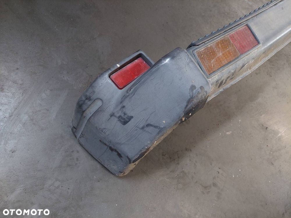 ZDERZAK TYŁ TYLNY LAND ROVER DISCOVERY I - 2