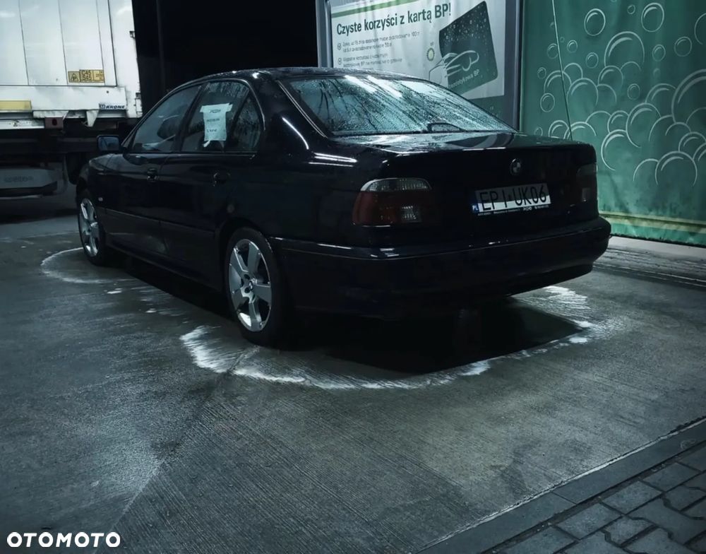 BMW Seria 5 - 1