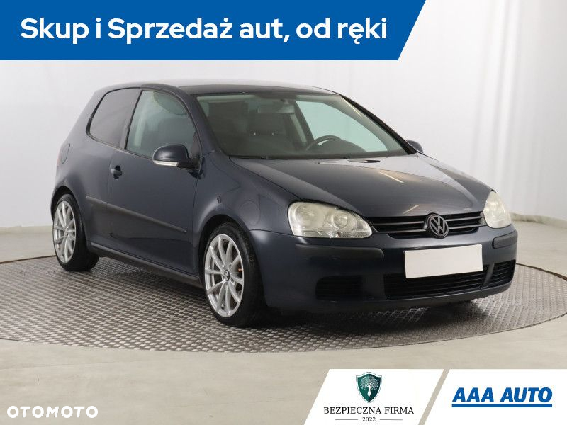 Volkswagen Golf - 2