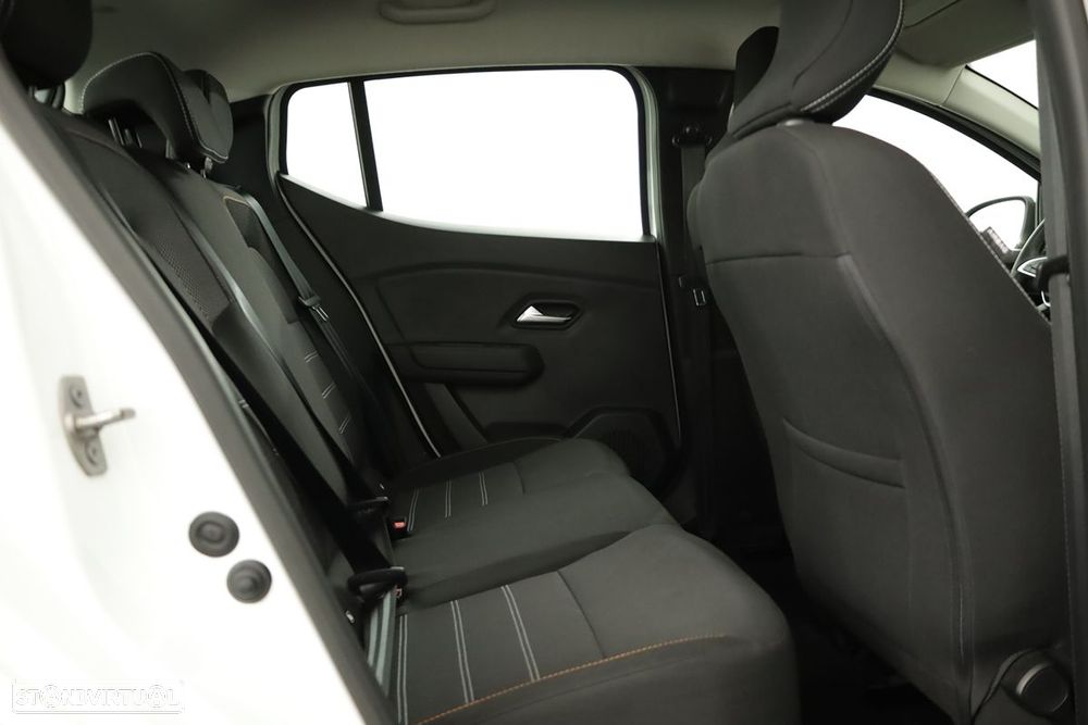 Dacia Sandero - 21