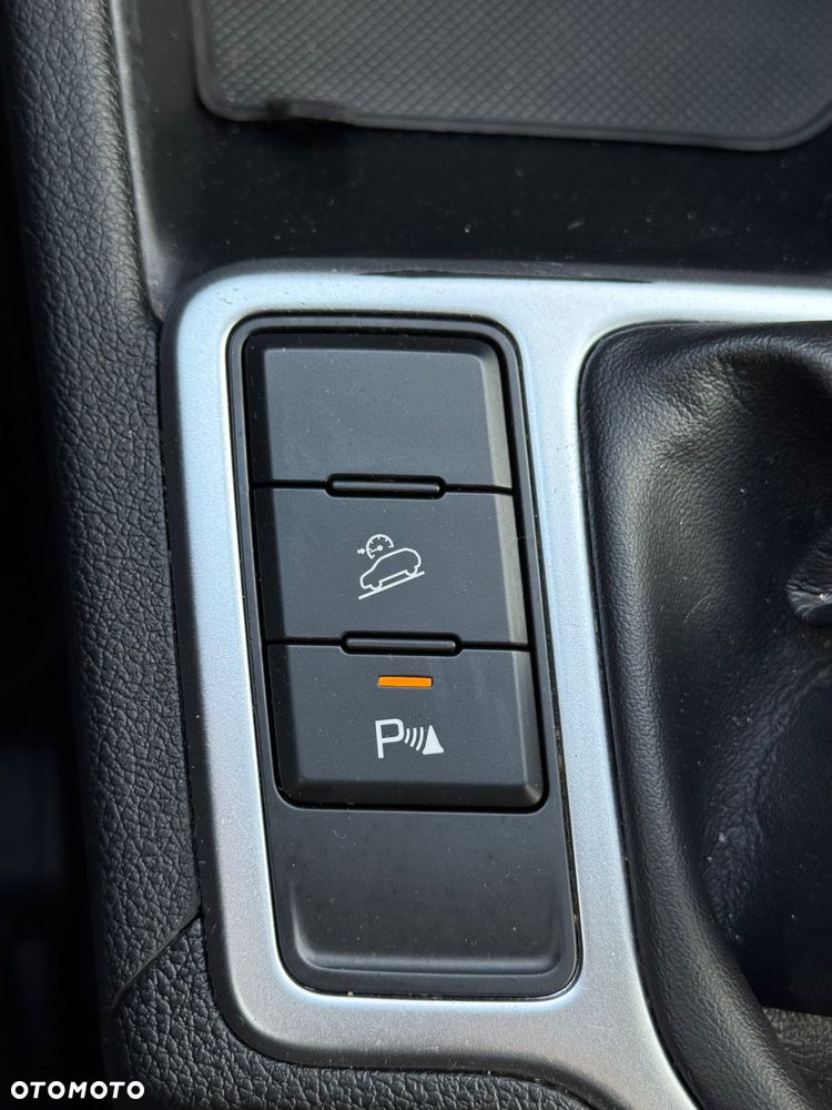 Kia Sportage 1.6 CRDI 2WD SPIRIT - 19