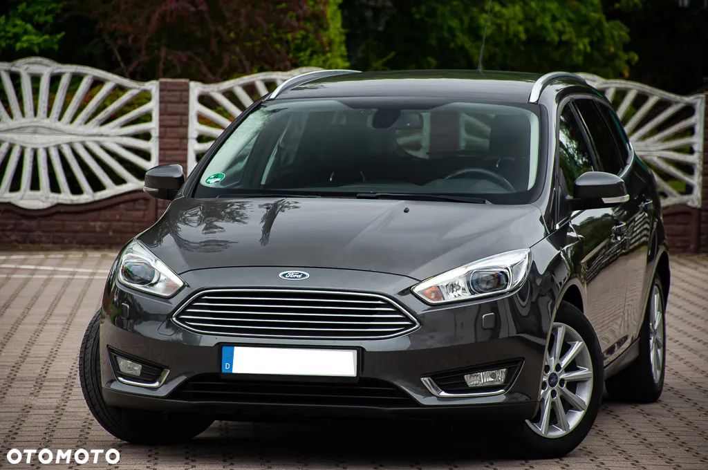 Ford Focus - 1