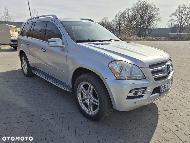 Mercedes-Benz GL 450 4Matic 7G-TRONIC Grand Edition - 1