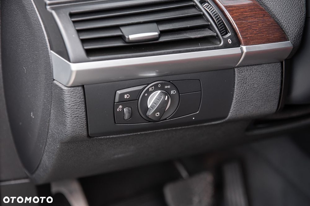 BMW X5 xDrive35i M Sport Edition - 17