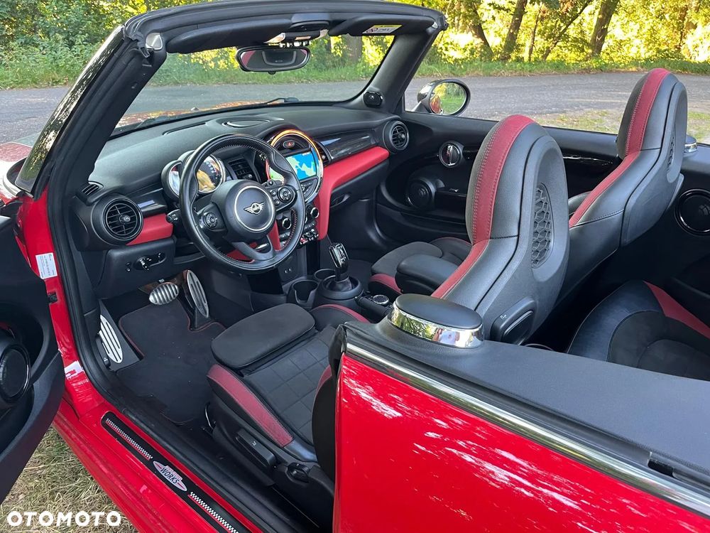 MINI John Cooper Works - 4