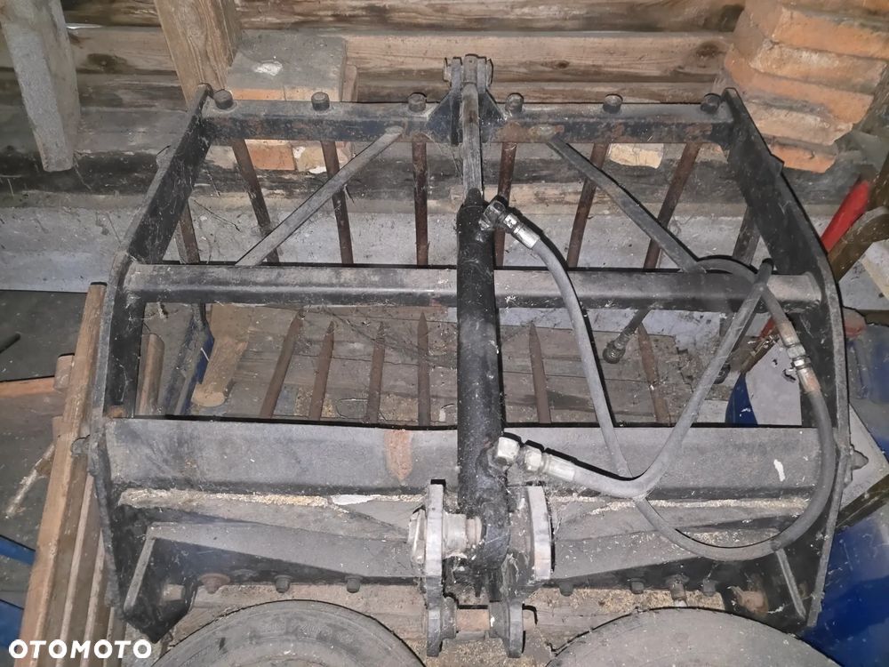 Ursus C360 - 9