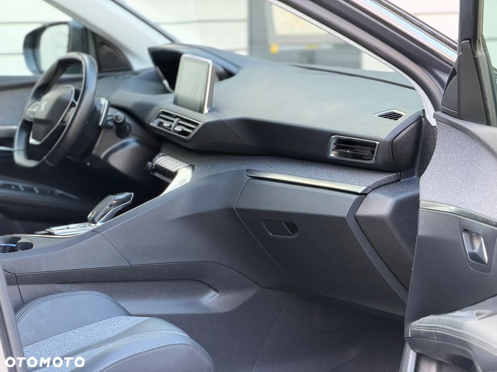 Peugeot 3008 1.2 PureTech Allure S&S EAT8 - 35