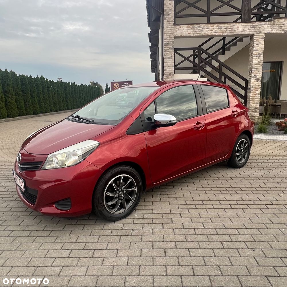 Toyota Yaris 1.33 VVT-i Executive - 3