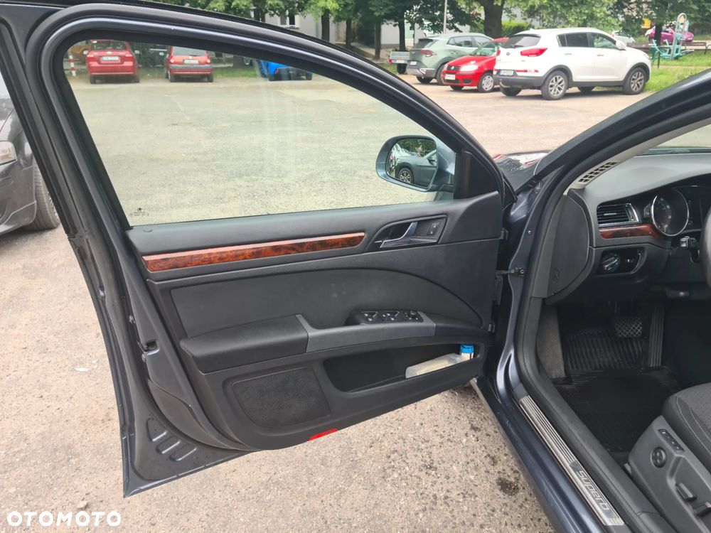 Skoda Superb 1.8 TSI Elegance DSG - 10