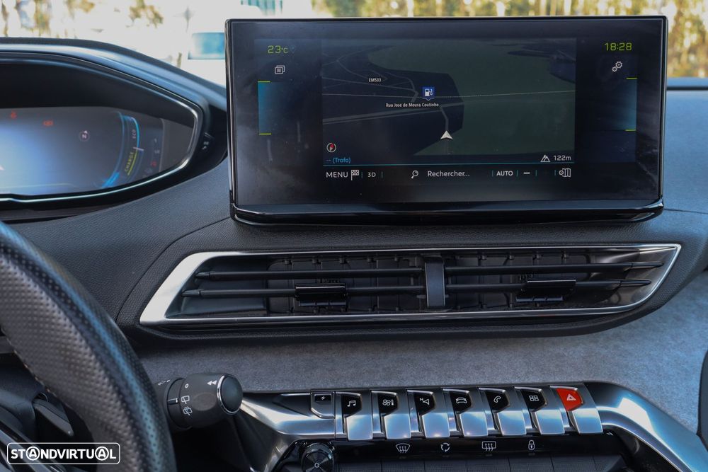 Peugeot 3008 - 11