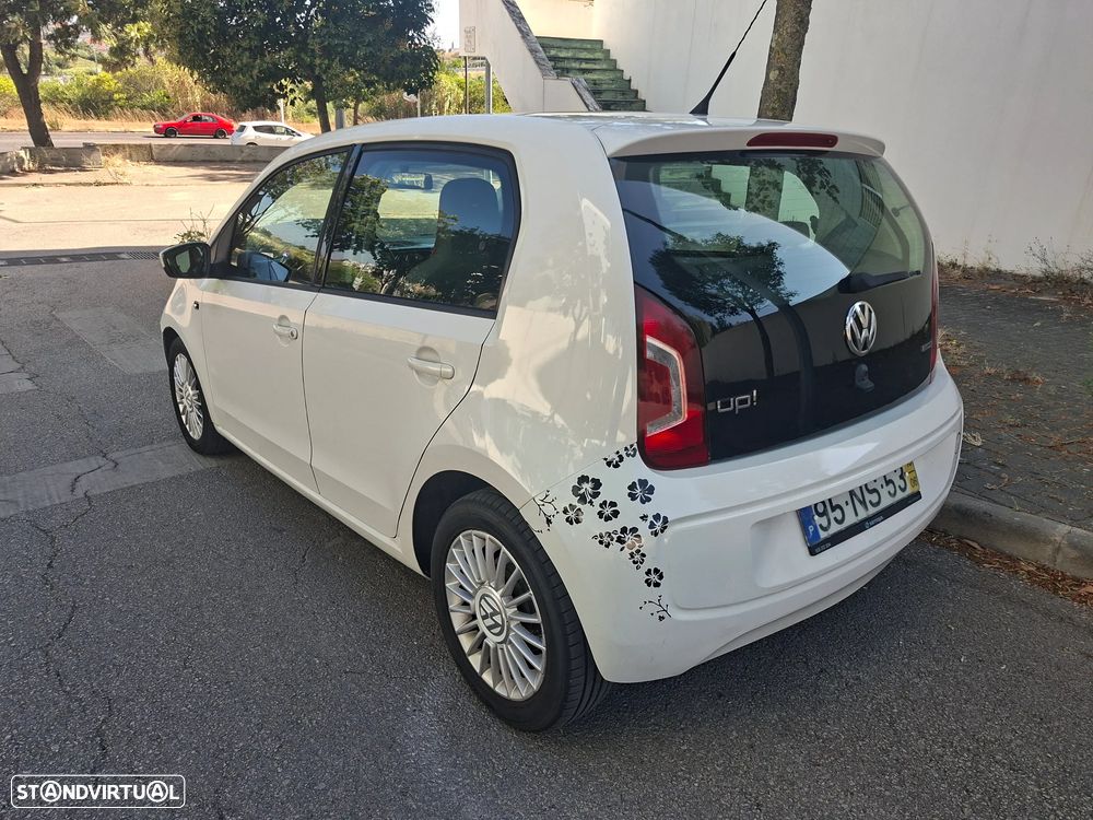 VW Up! 1.0 BlueMotion High - 4