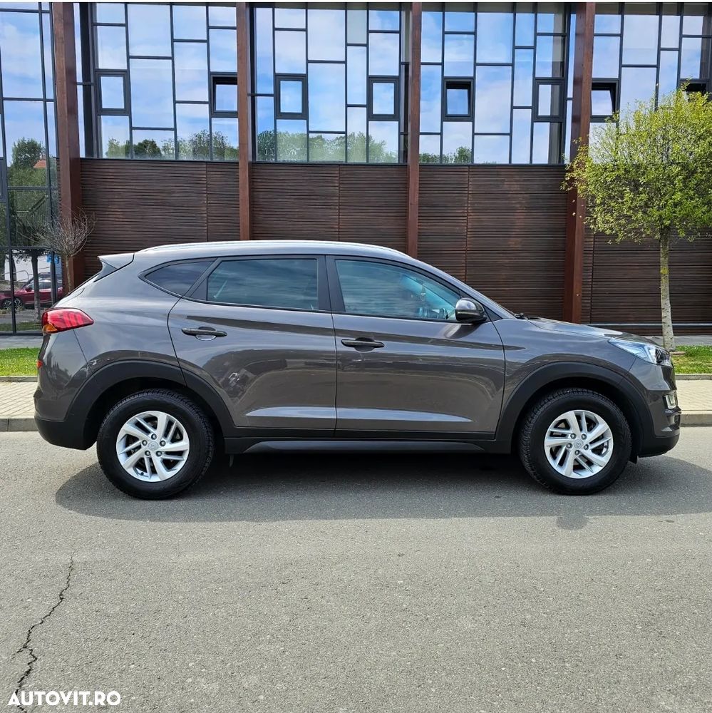 Hyundai Tucson 1.6 CRDi 4WD 6MT Premium - 4