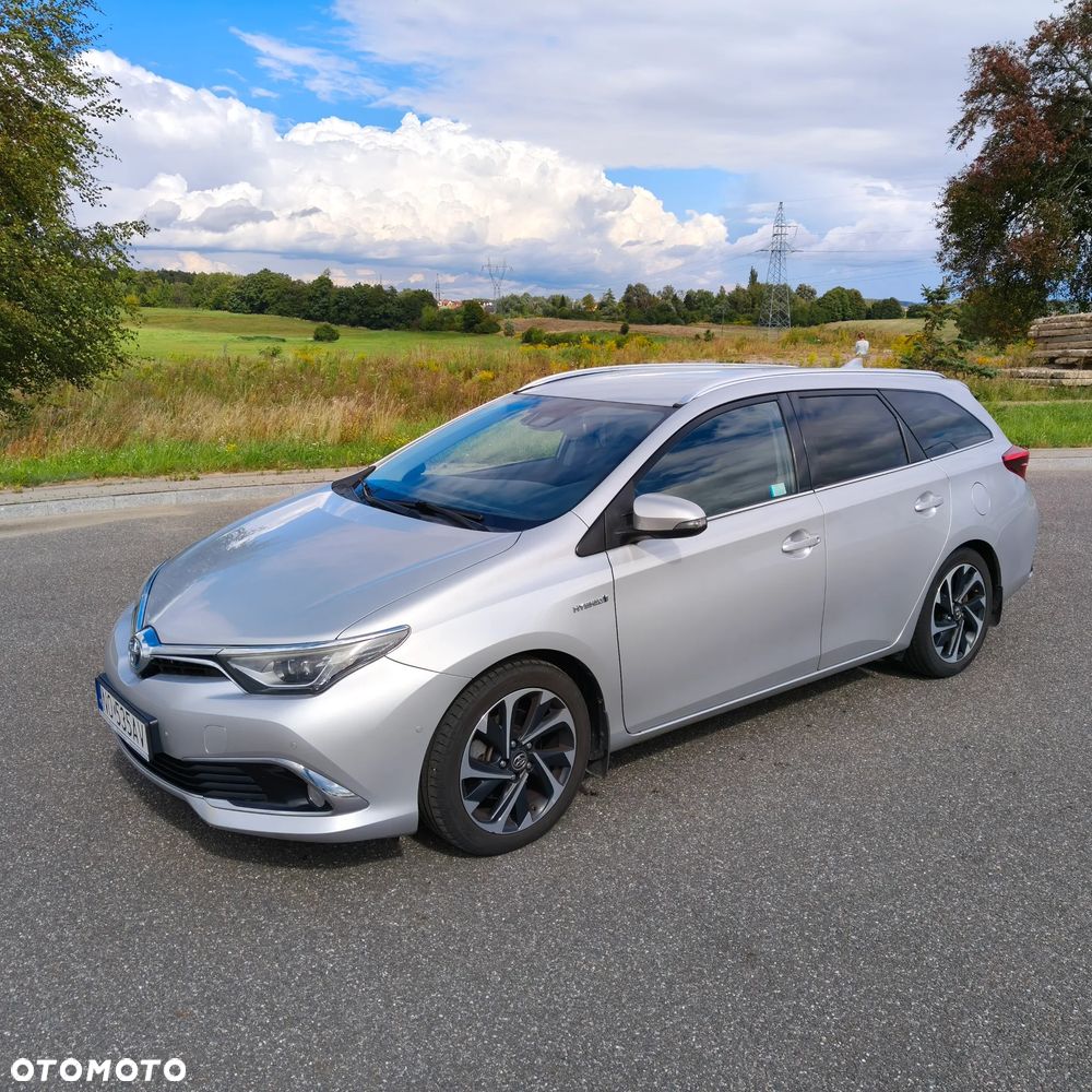 Toyota Auris Hybrid 135 Prestige - 1