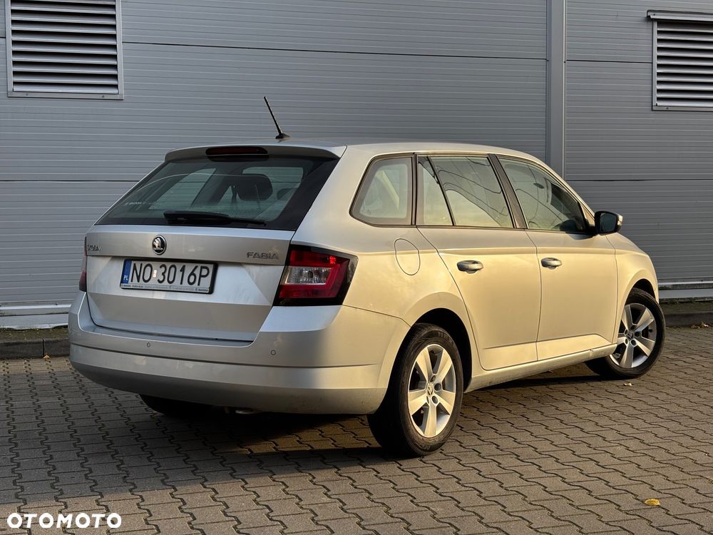 Skoda Fabia 1.0 Ambition - 14