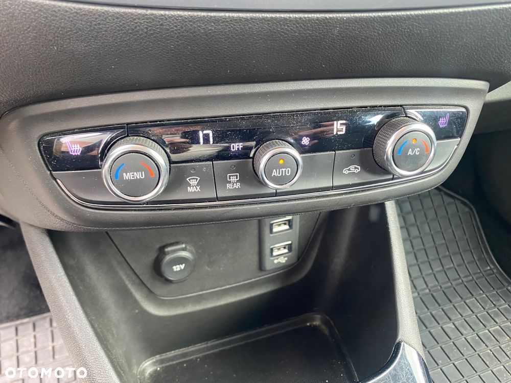 Opel Crossland X 1.2 T Design Line S&S - 3