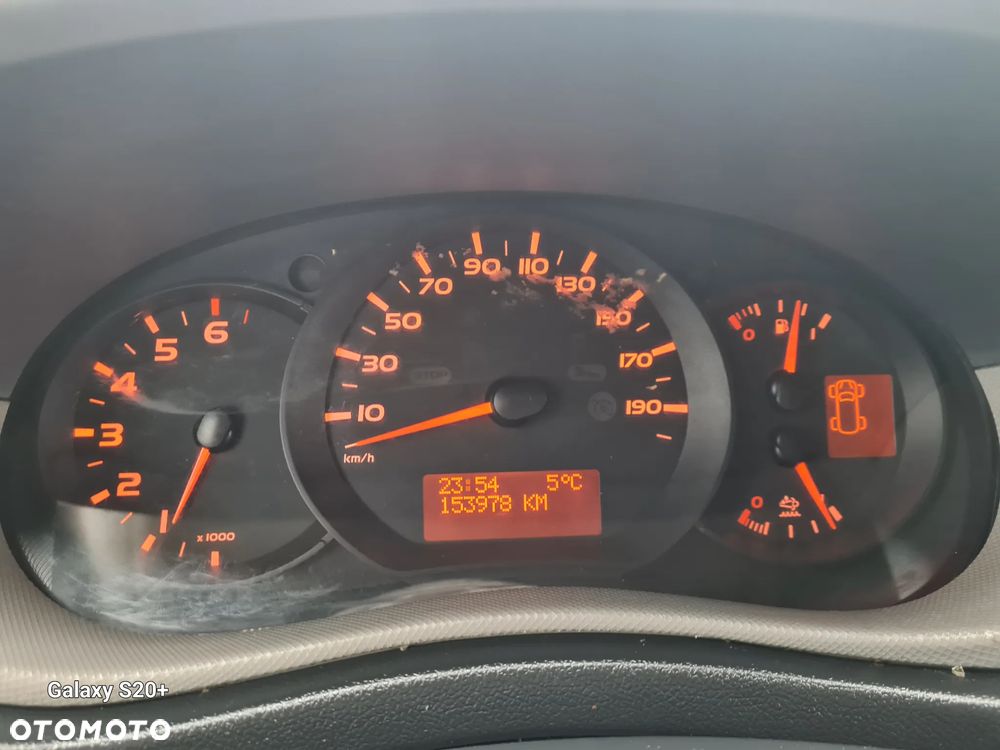 Renault MASTER 2.3/145 L2H2 - 24