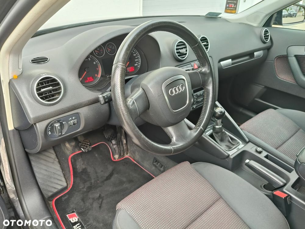 Audi A3 Sportback - 10