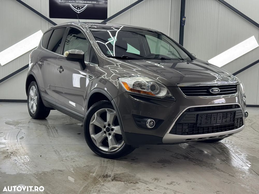 Ford Kuga 2.0 TDCi Powershift 4WD Titanium - 1