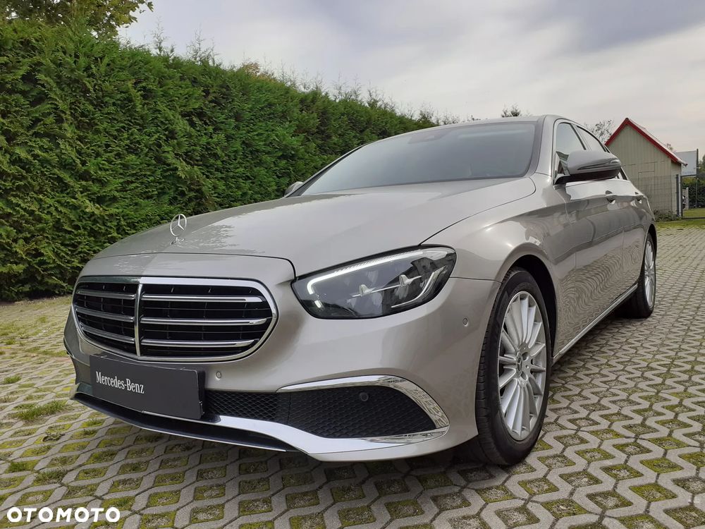 Mercedes-Benz Klasa E 220 d Exclusive - 36