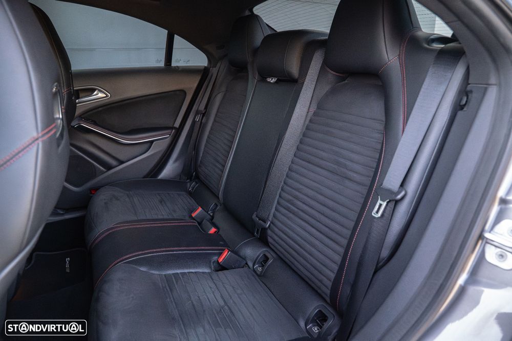 Mercedes-Benz CLA 180 d AMG Line - 15