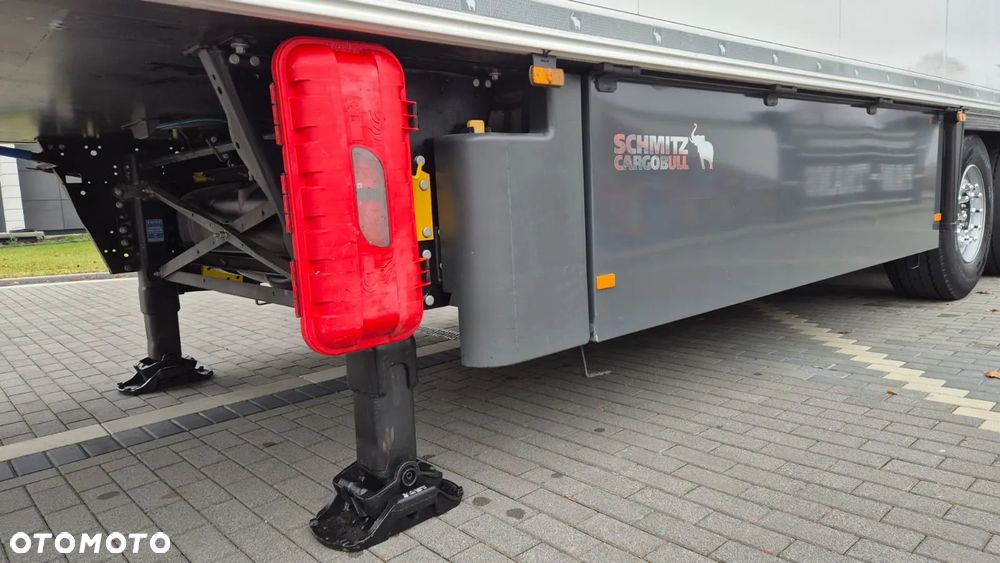 Schmitz Cargobull NACZEPA///CHŁODNIA///SCHMITZ/// 2020///THERMO KING///SLXi 300/// KOSZ PALETOWY///STAN JAK NOWA - 12