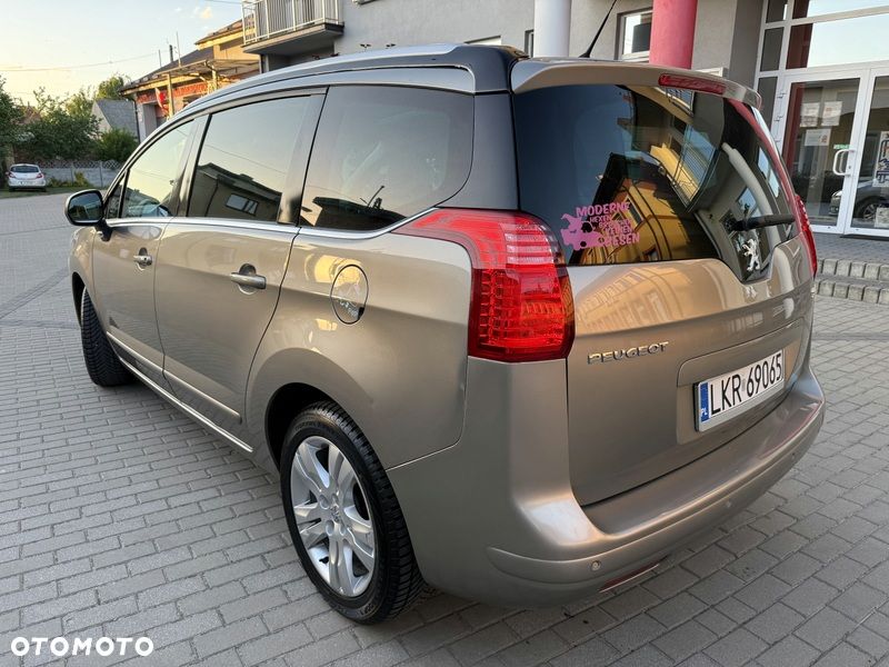 Peugeot 5008 155 THP Family - 3