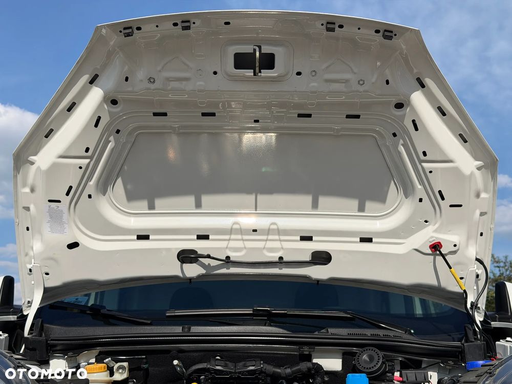 Fiat DOBLO VAN VAT-1 Homologacja cięż. DMC: 2145kg Ładowność 706kg MOCNY SILNIK 1.6 MultiJet, 105KM Emisja Euro-6, Skrzynia biegów 6-cio stopniowa! ORYGINALNA ZABUDOWA PAKI, BOCZNE DRZWI PRZESUWNE, RADIO FABRYCZNE, Hak 1300kg, PODGRZEWANE FOTELE Z REG. I PODŁOKIETNIKIEM, BAGAŻNIK DACHOWY ORYGINALNY FIAT, PARKTRONIKI, ALARM.. - 27
