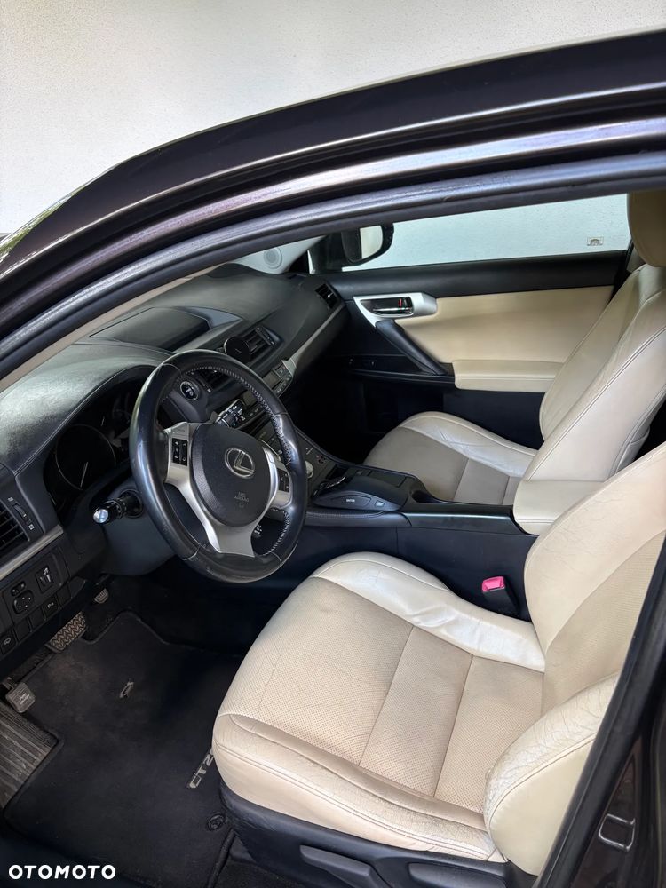 Lexus CT 200h Comfort - 13