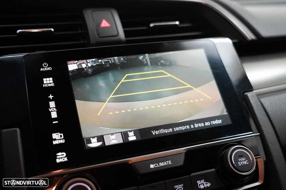 Honda Civic 1.0 i-VTEC Comfort - 12