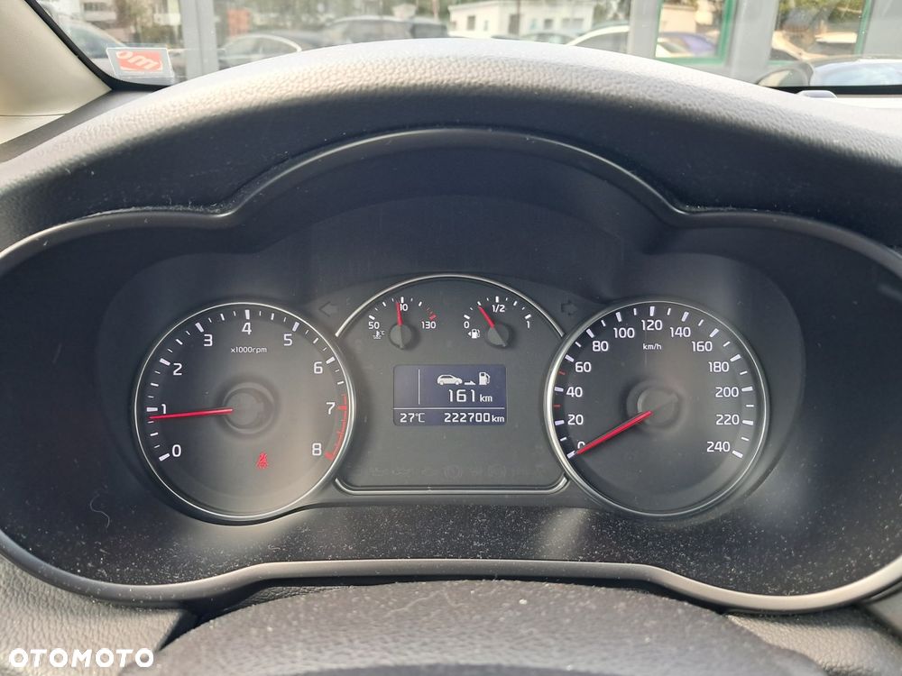 Kia Carens 1.6 GDI M 7os - 25