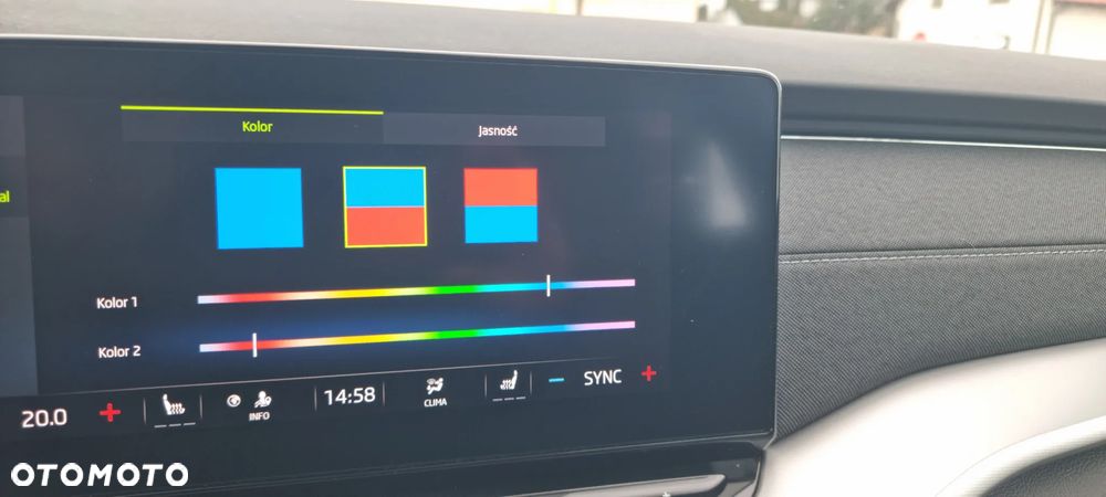 Skoda Octavia 2.0 TDI DSG Style - 23