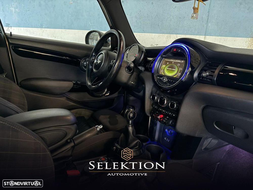 MINI 5 Portas Cooper D - 8