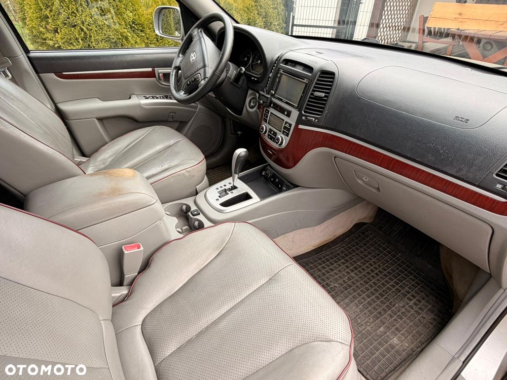 Hyundai Santa Fe - 13