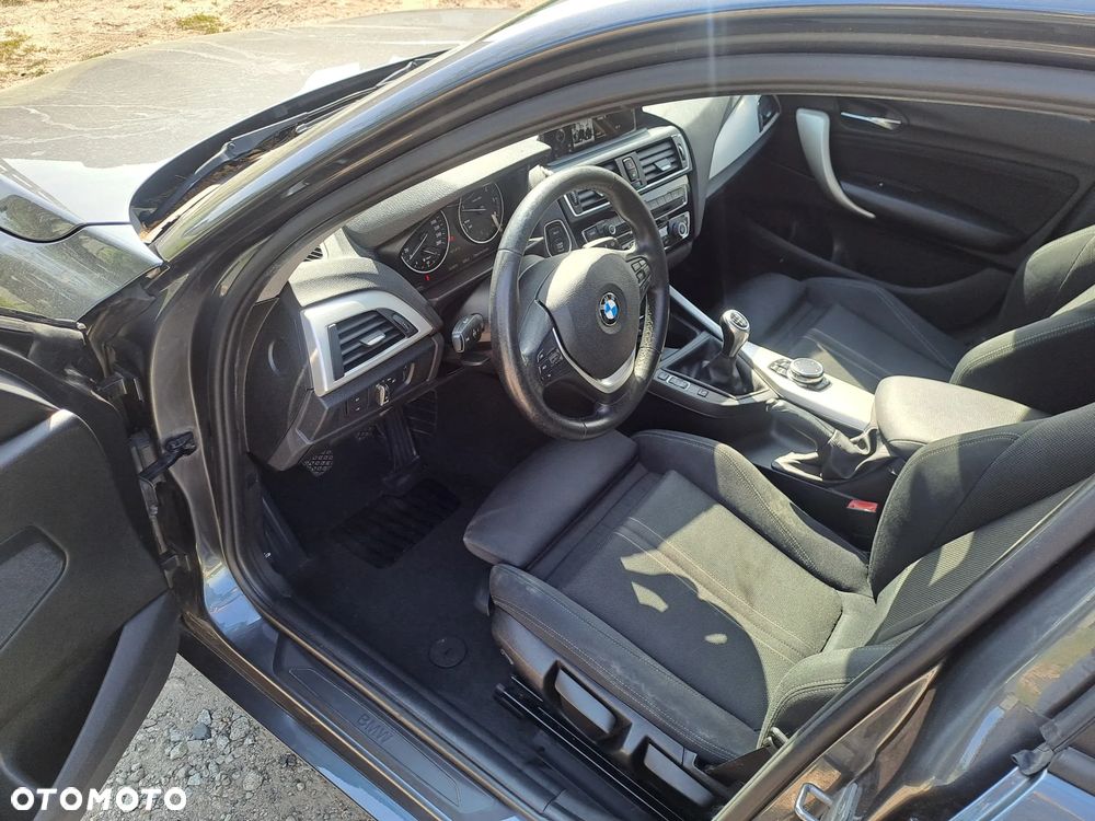 BMW Seria 1 118d xDrive Sport Line - 12